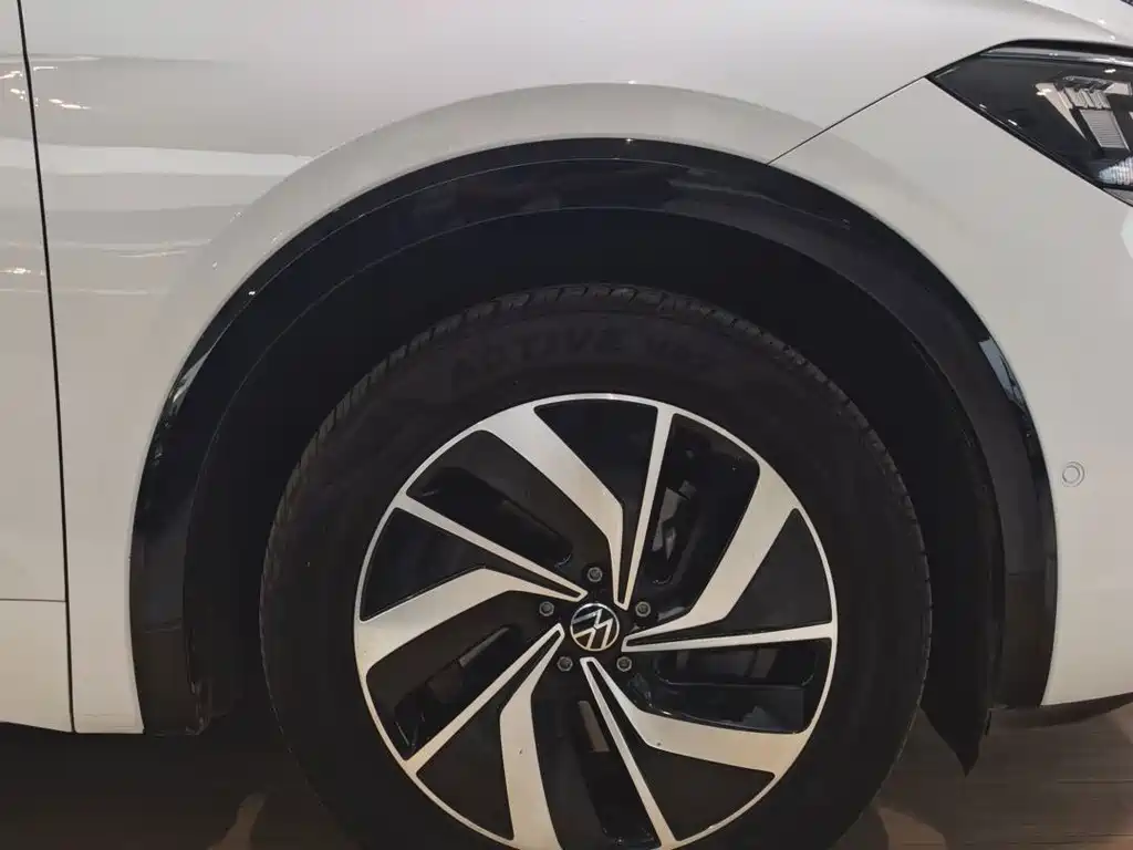 Volkswagen Viloran — миниатюра 5