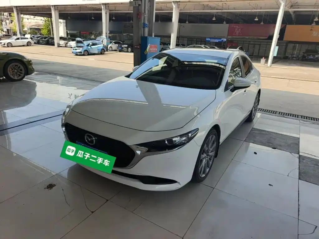 Mazda 3 Axela — миниатюра 2