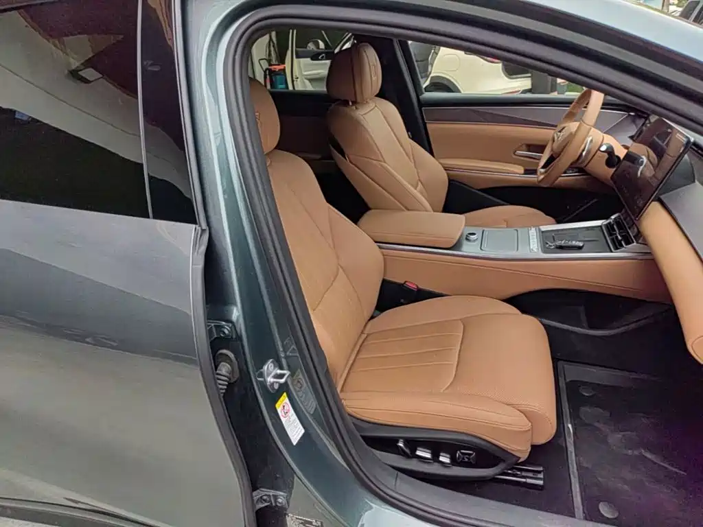 BYD Han L — миниатюра 25