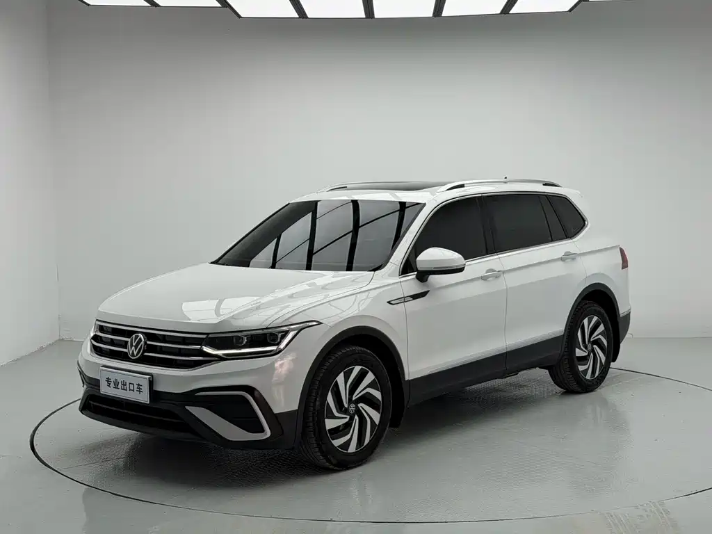 Volkswagen Tiguan L 2023
