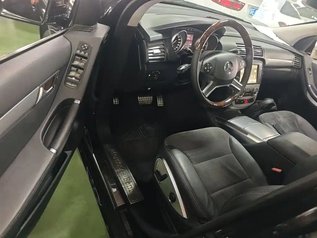 Mercedes-Benz R-Class — миниатюра 16