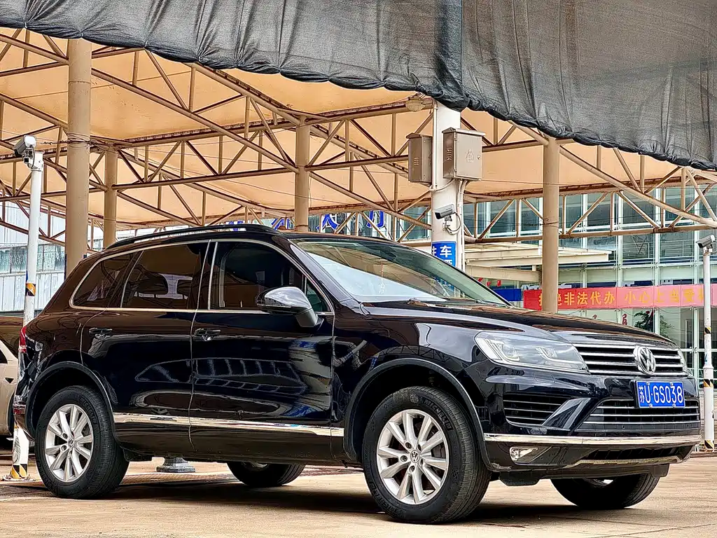 Volkswagen Touareg 2017 3.0TSI