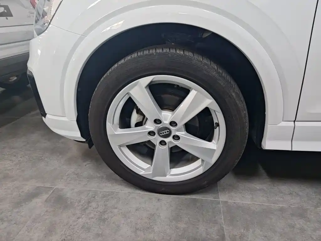 Audi Q2L — миниатюра 23