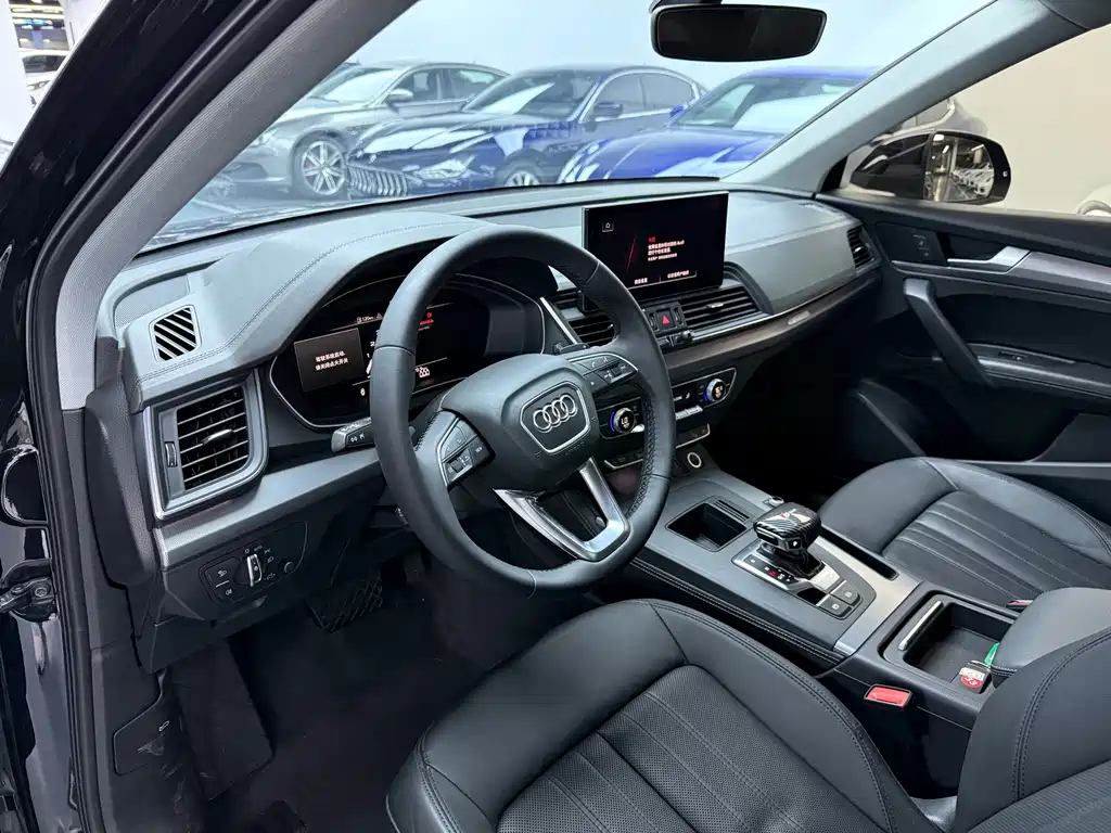 Audi Q5L — миниатюра 5