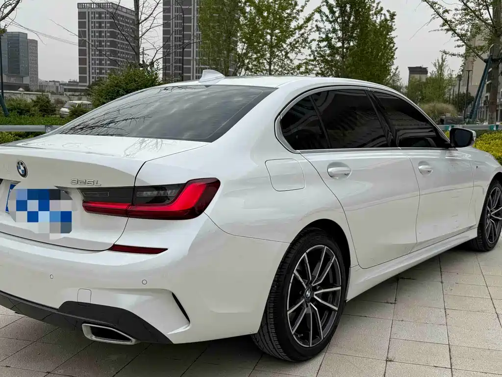 BMW 3 Series — миниатюра 5