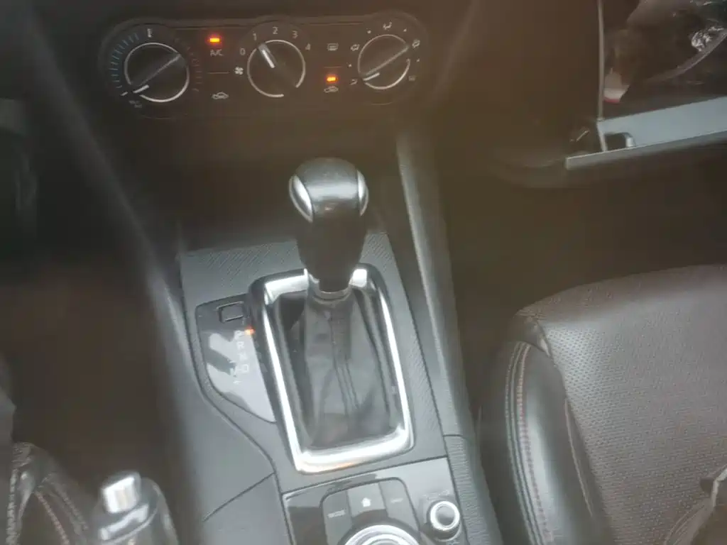 Mazda 3 Axela — миниатюра 14