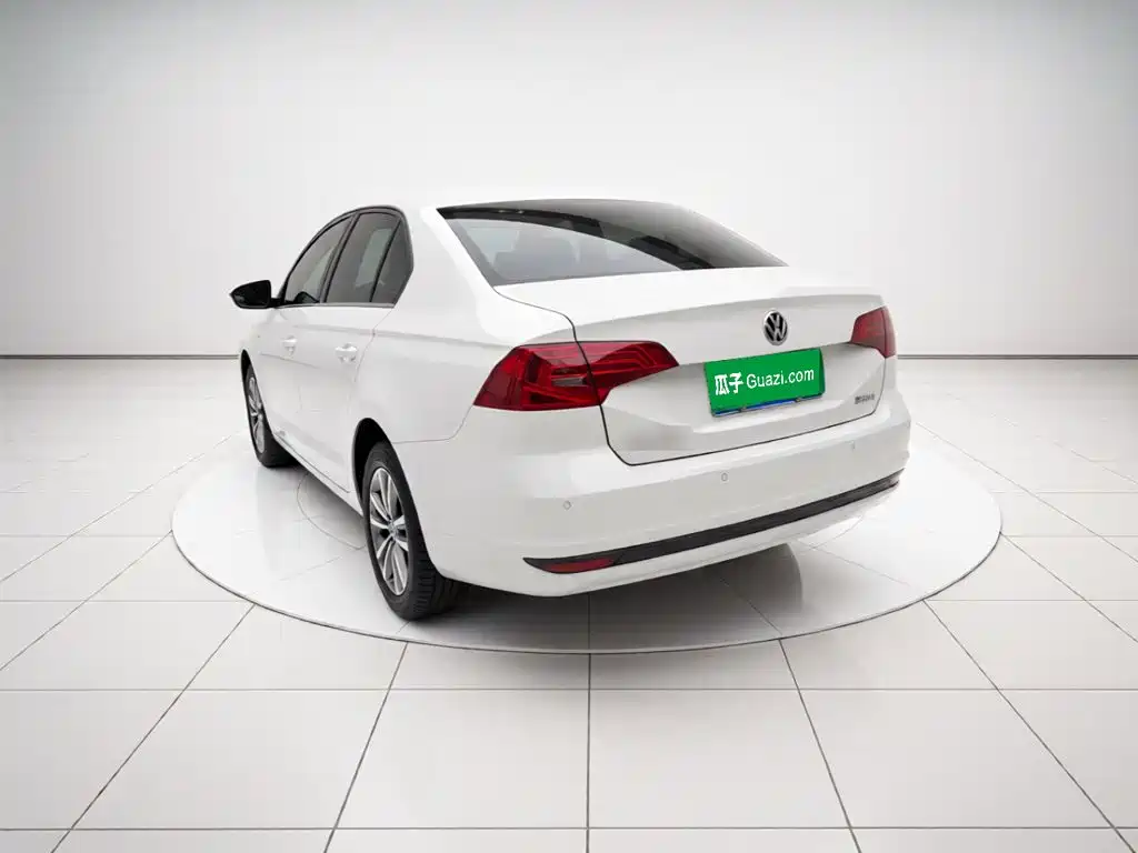 Volkswagen Bora — миниатюра 4