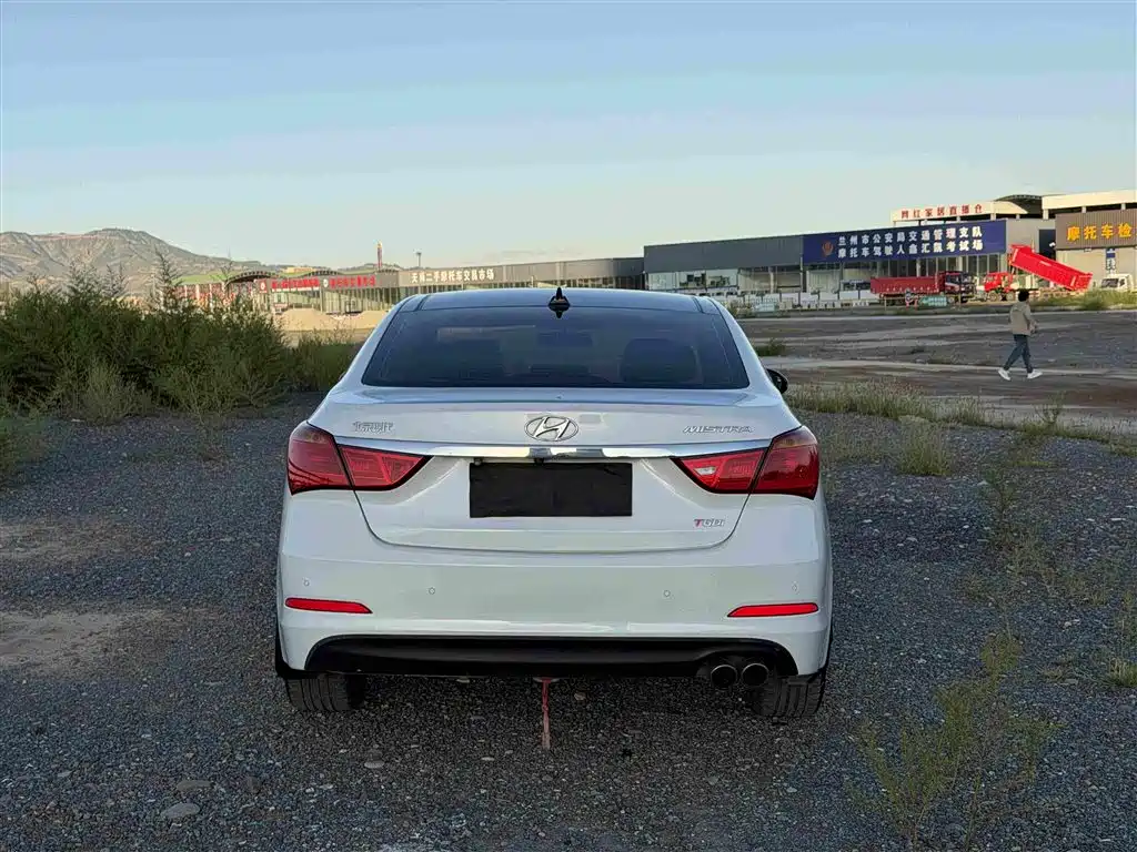 Hyundai Mistra — миниатюра 5
