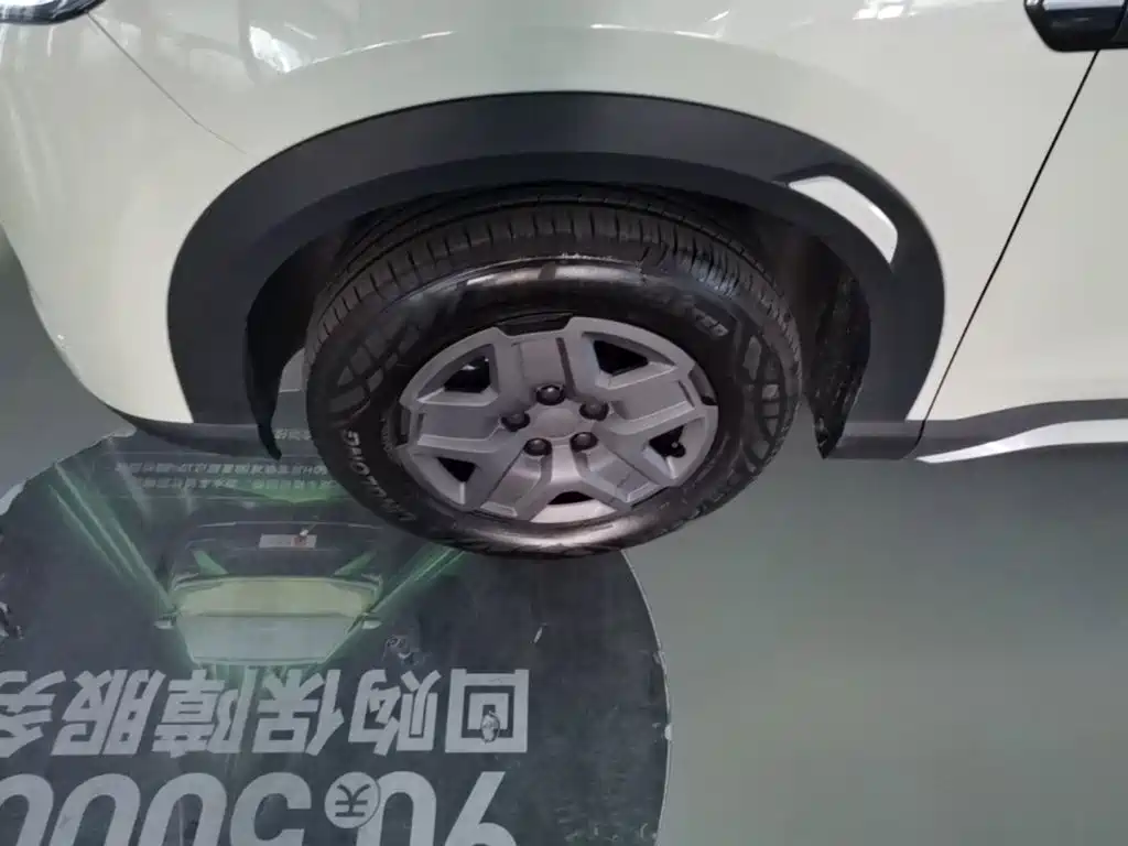 BYD Yuan UP — миниатюра 23