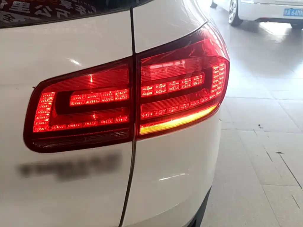 Volkswagen Tiguan — миниатюра 8