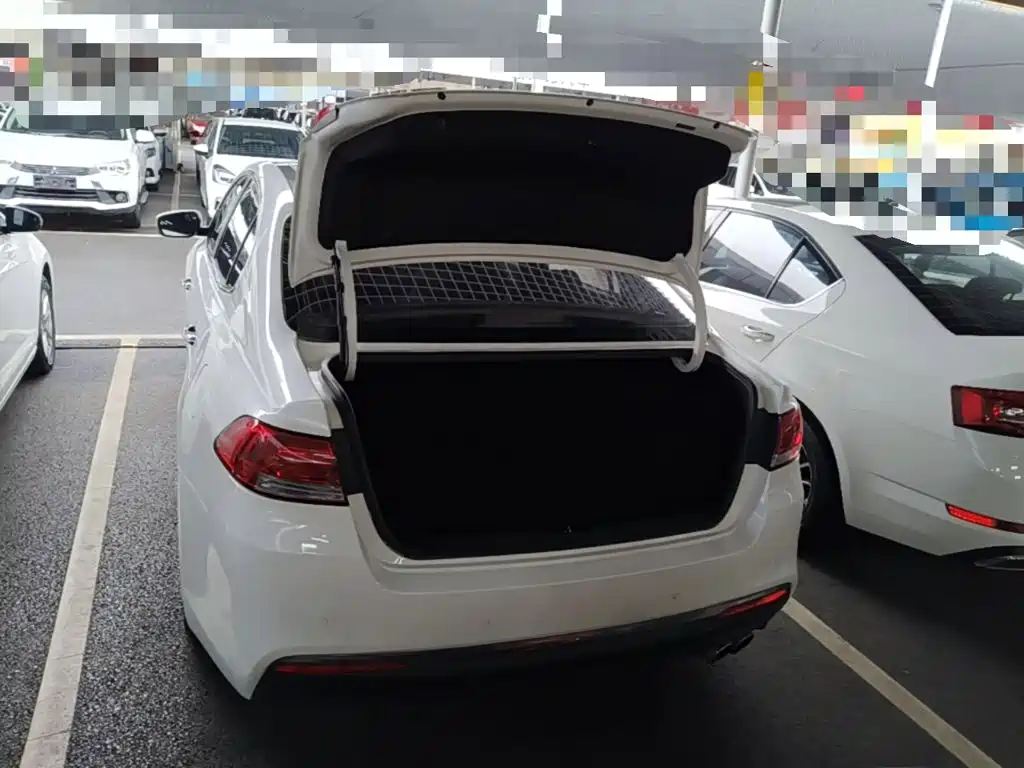 Kia K4 — миниатюра 19