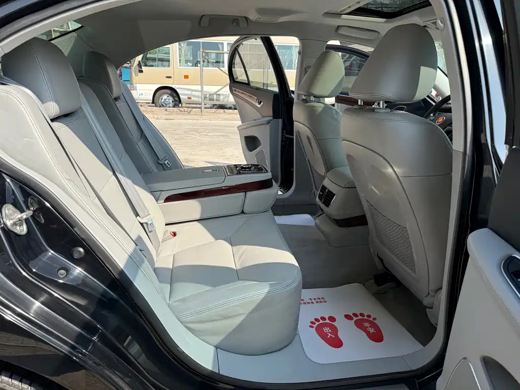 Hongqi Hongqi H7 — миниатюра 16