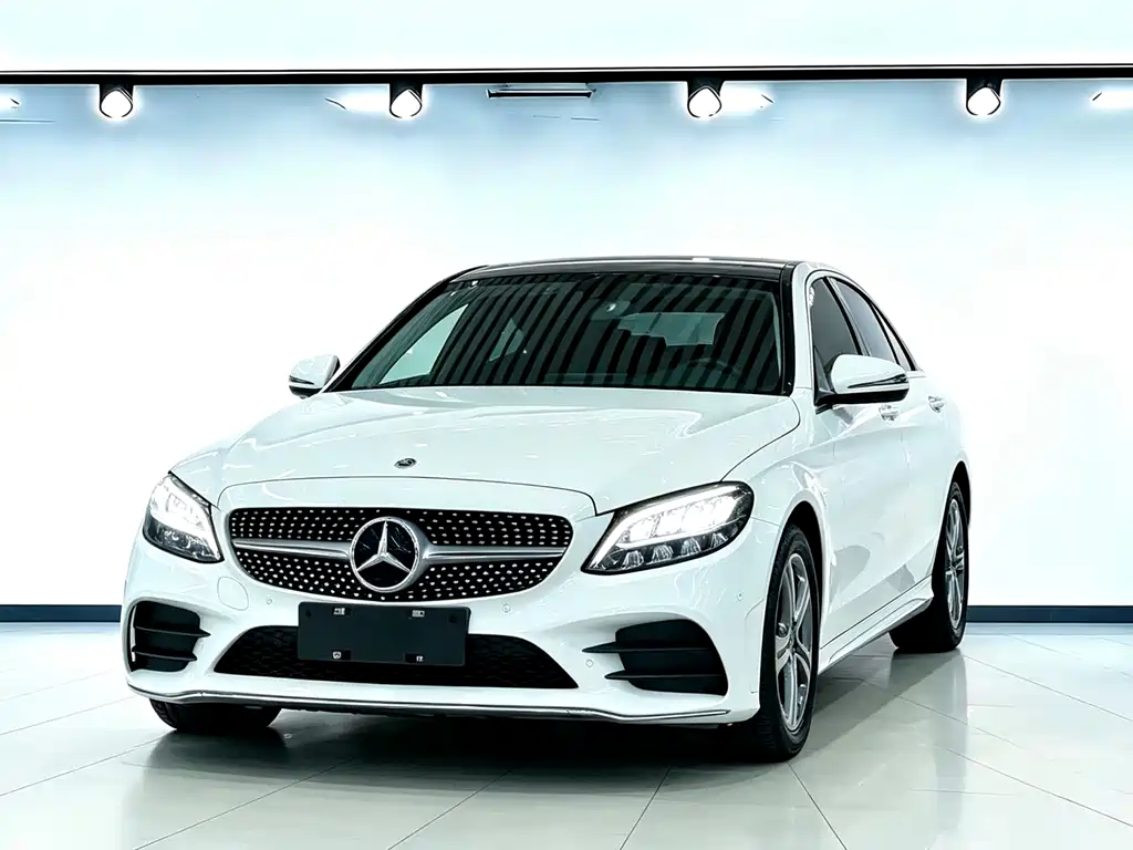 Mercedes-Benz C-Class 2021