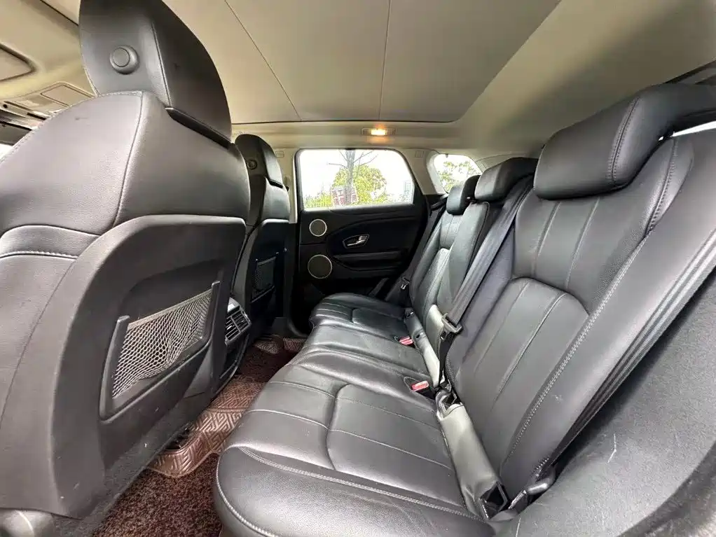 Land Rover Evoque — миниатюра 5