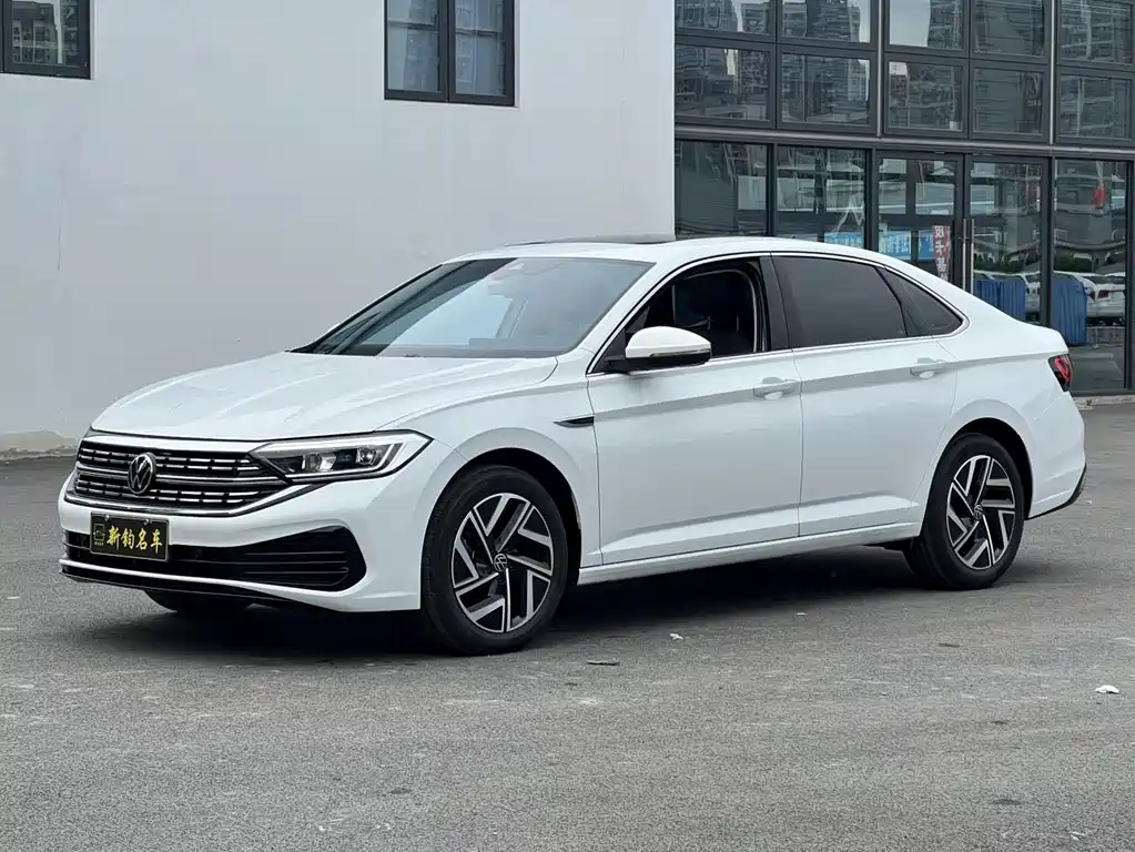 Volkswagen Sagitar 2025