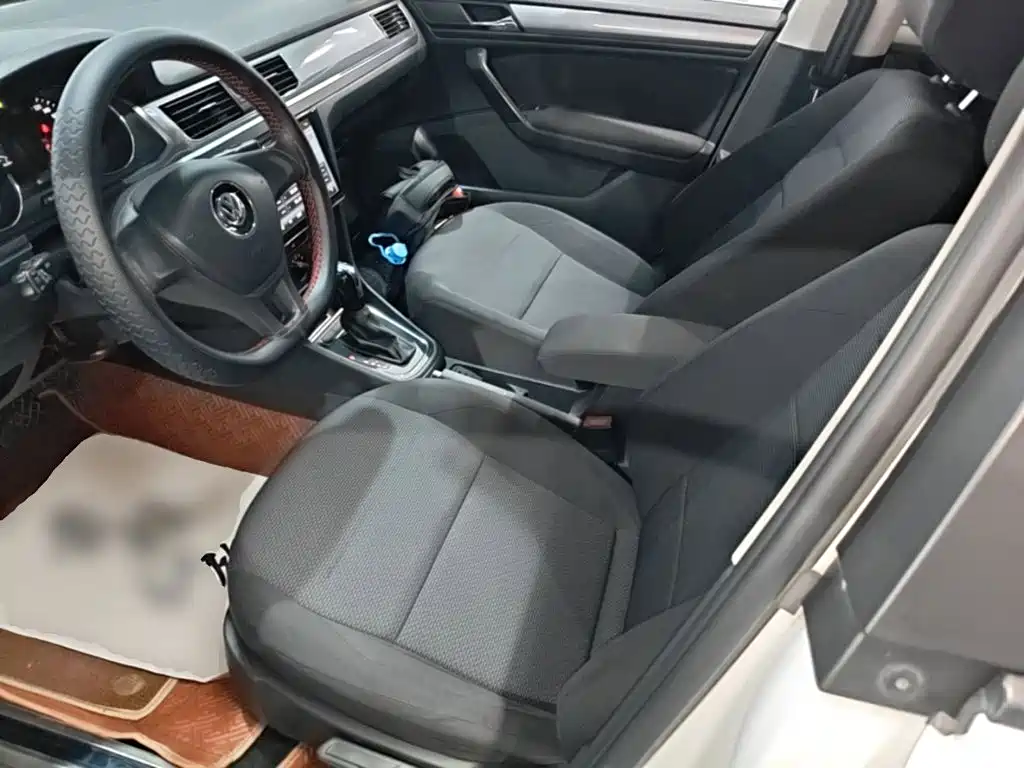 Volkswagen Bora — миниатюра 15