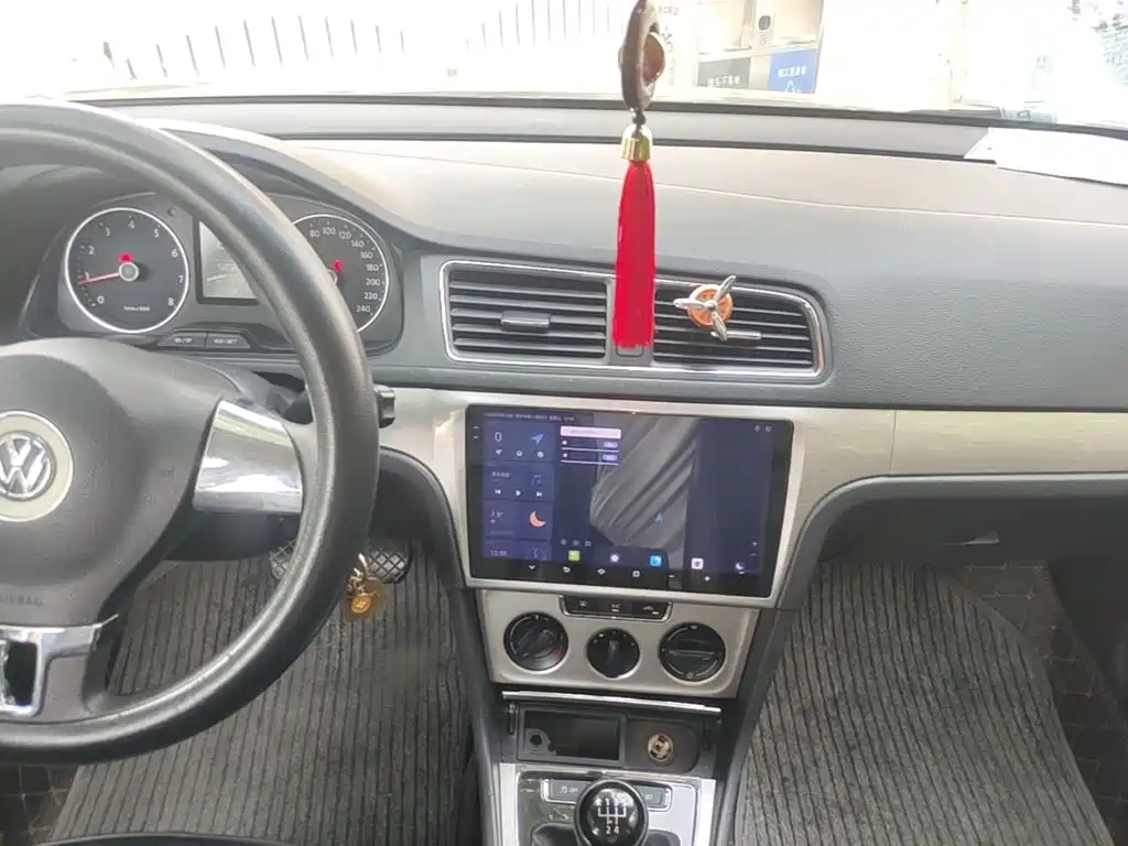 Volkswagen Lavida — миниатюра 13