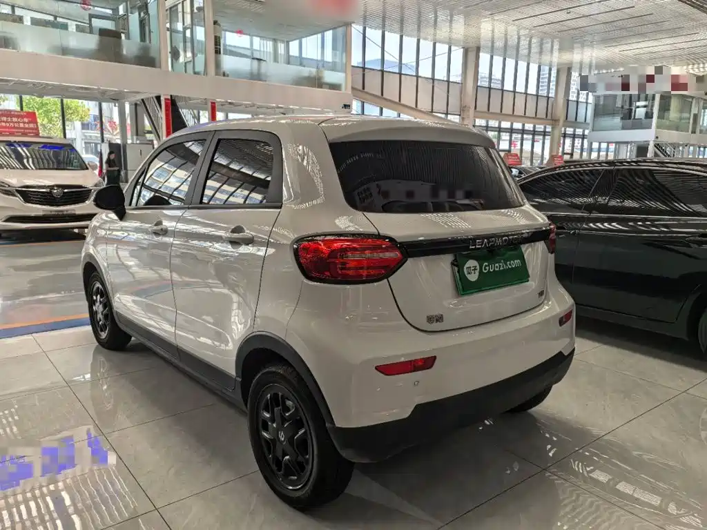 Leapmotor Leapmotor T03 — миниатюра 5