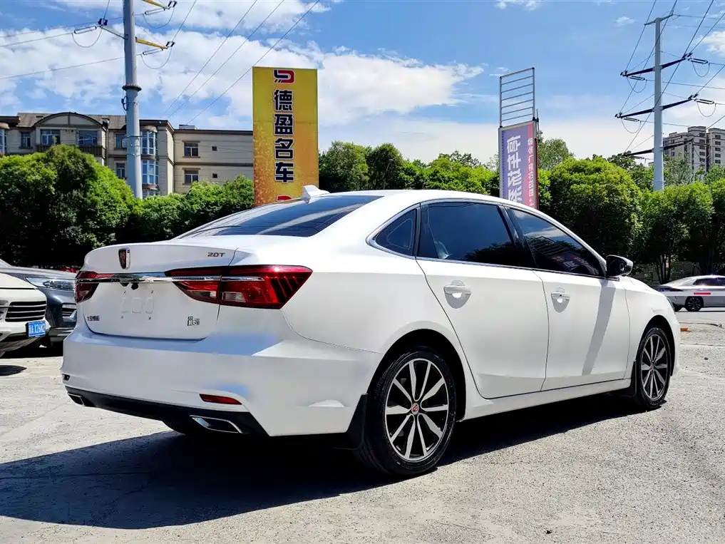 Roewe i6 2017 20T AT