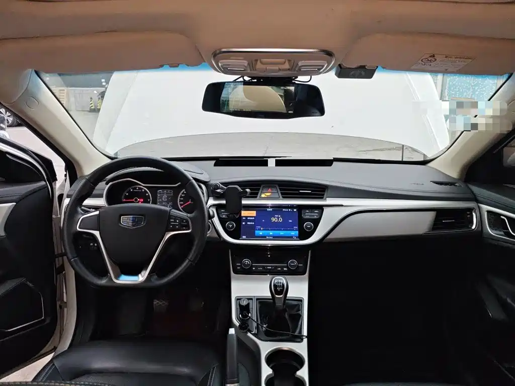 Geely Emgrand GL — миниатюра 10