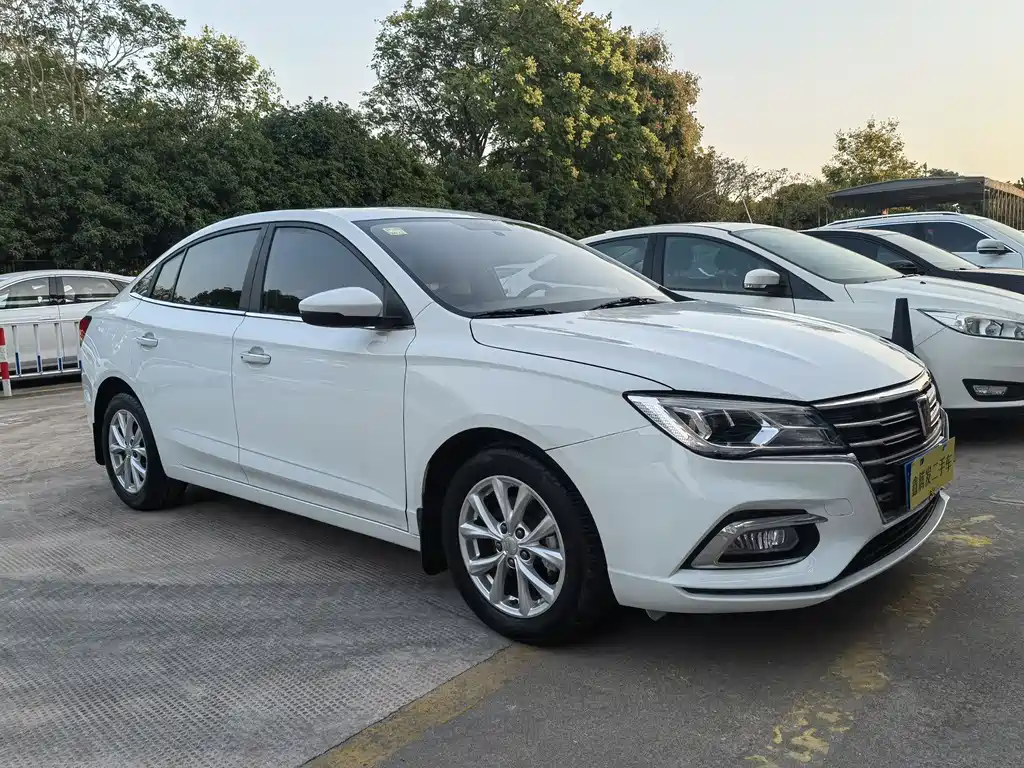 ROEWE I5