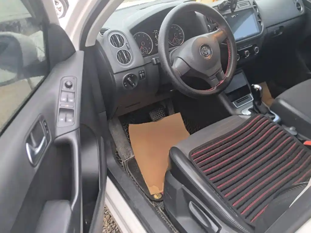 Volkswagen Tiguan — миниатюра 16