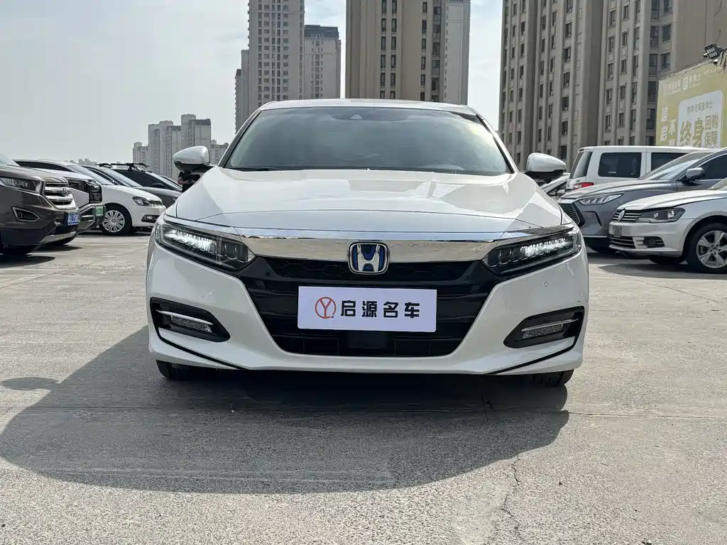 Honda Accord — миниатюра 9