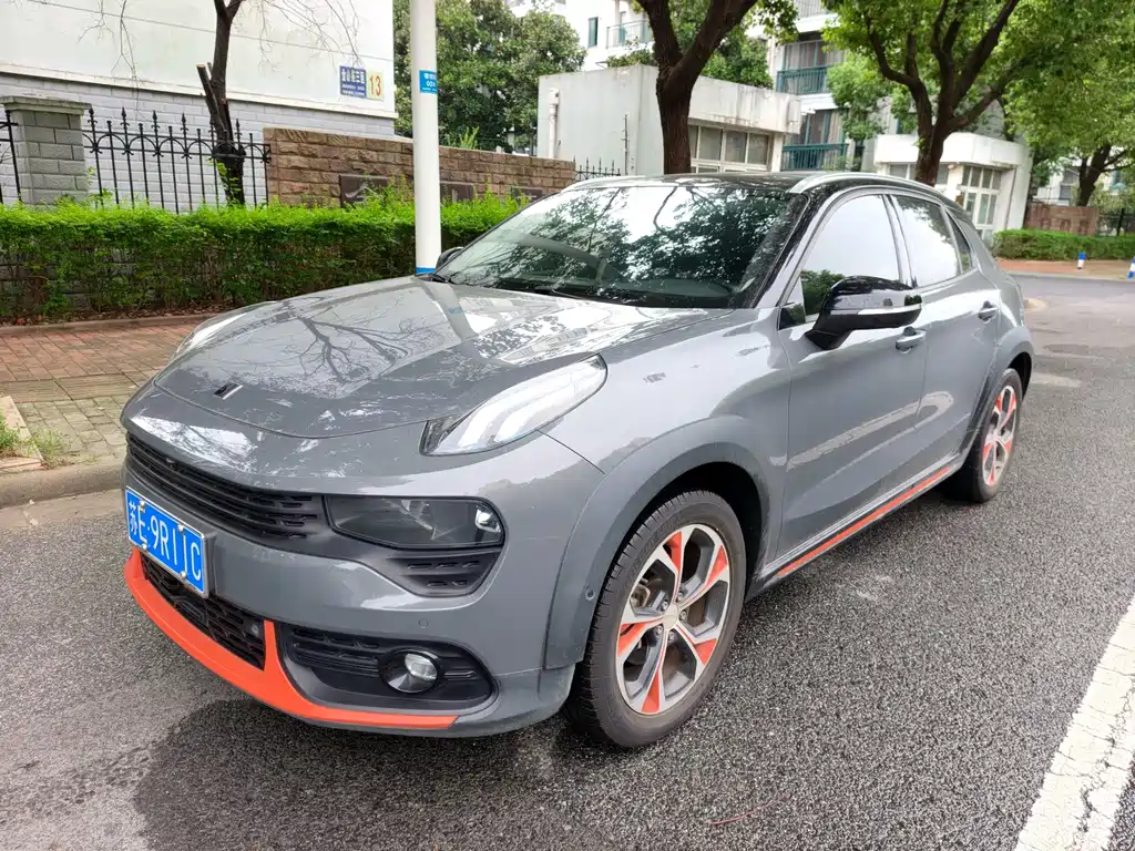 Lynk & Co 02 — миниатюра 2
