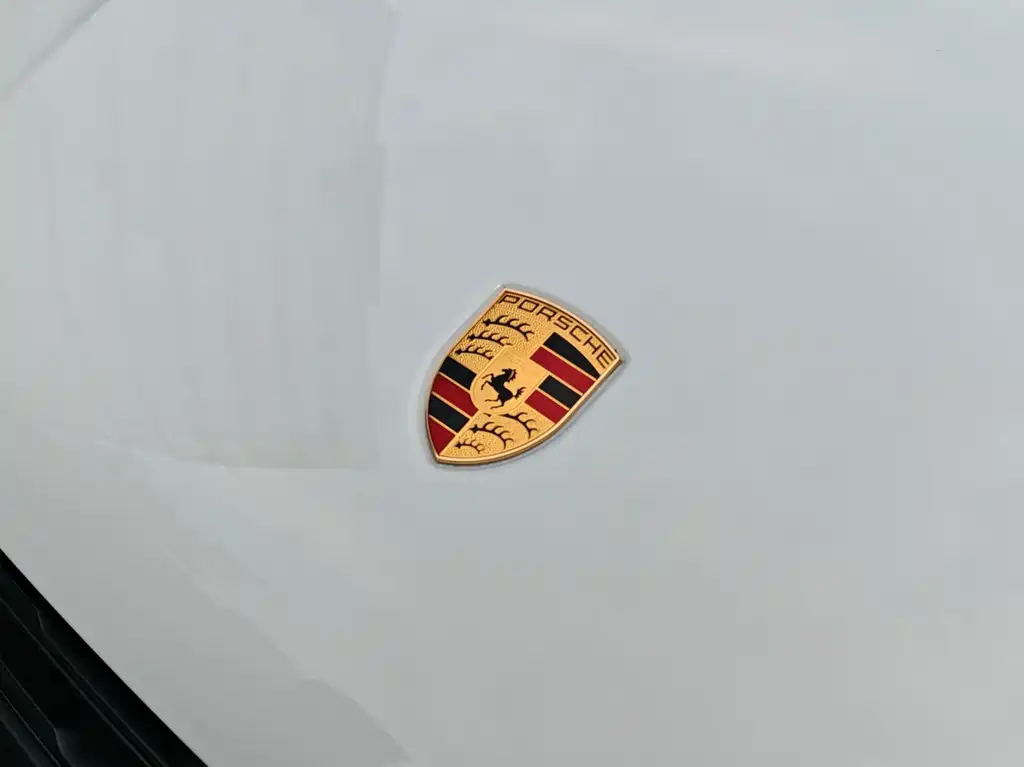 Porsche Macan — миниатюра 11