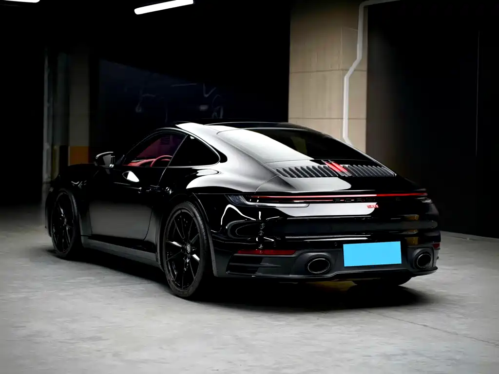 Porsche 911 2020 Carrera 3.0T