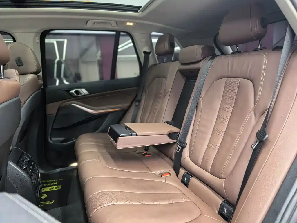 BMW X5 (Import) — миниатюра 28