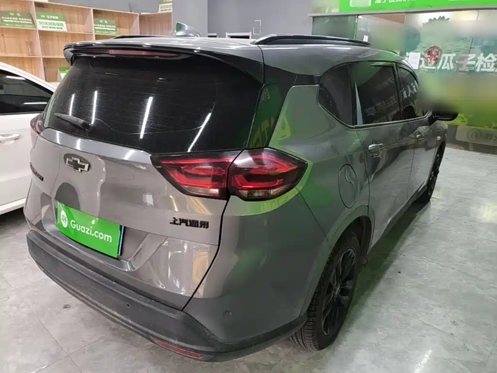 Chevrolet Volando — миниатюра 7