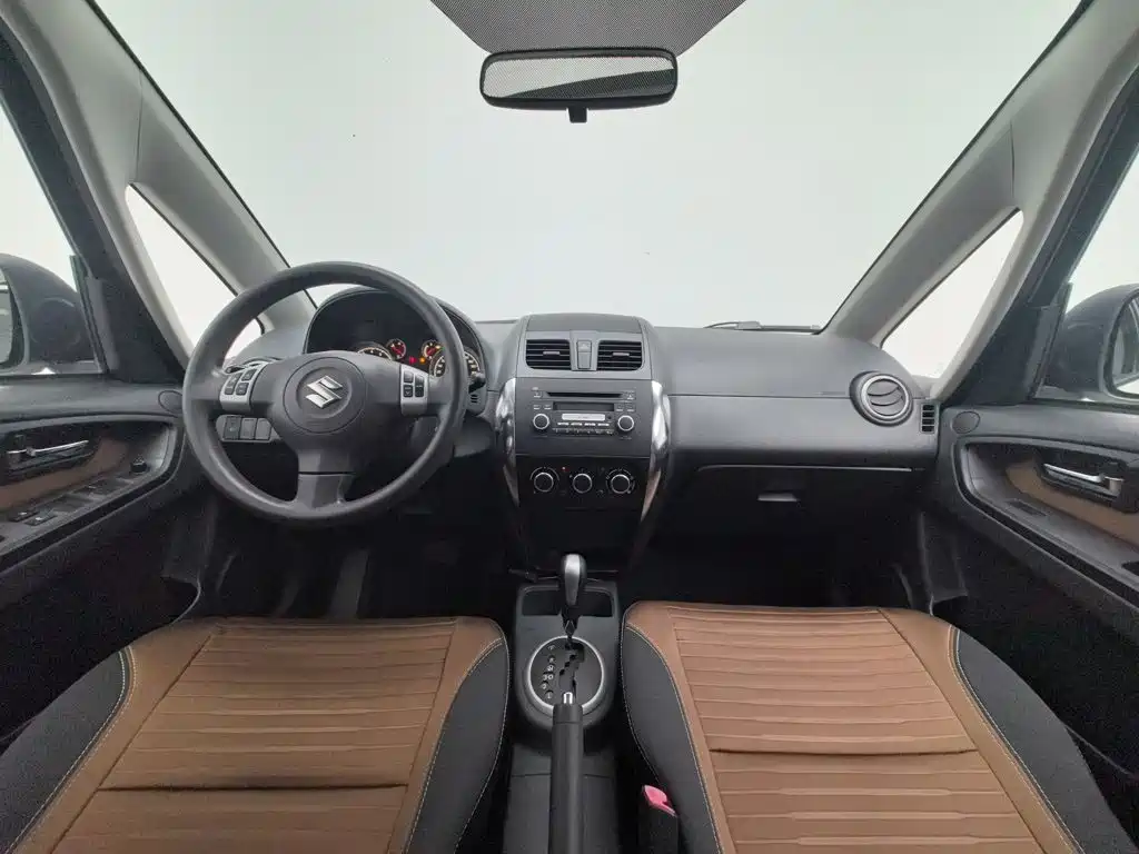 Suzuki SX4 — миниатюра 5