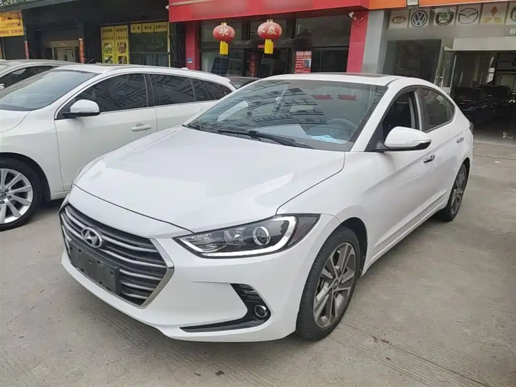 Hyundai Elantra 2018