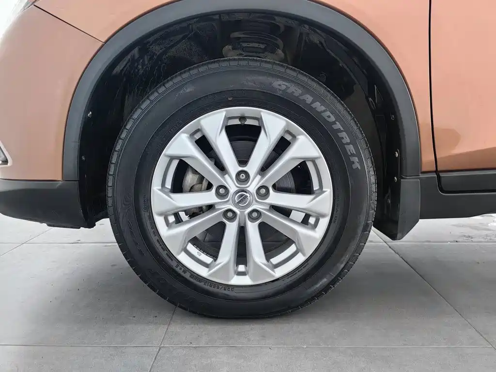 Nissan X-Trail — миниатюра 17