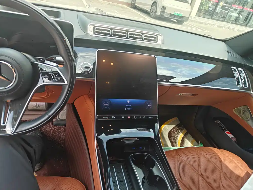Mercedes-Benz S-Class — миниатюра 8