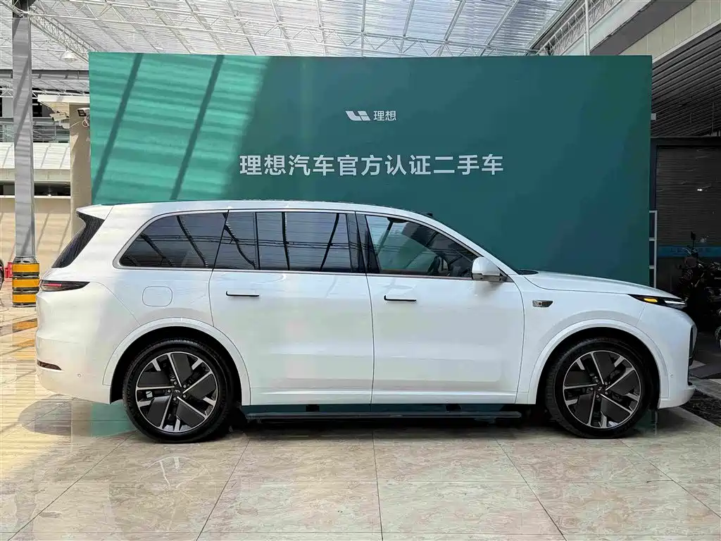 Li Auto Li L9 — миниатюра 3