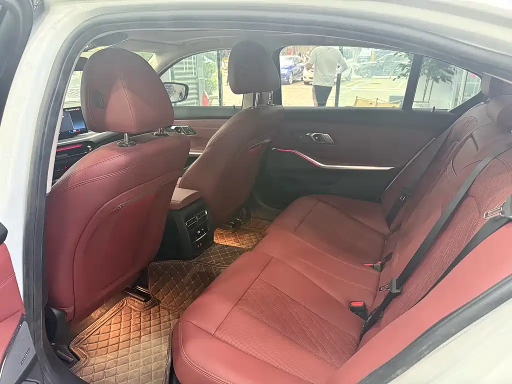 BMW 3 Series 3 2024 330Li M Sport