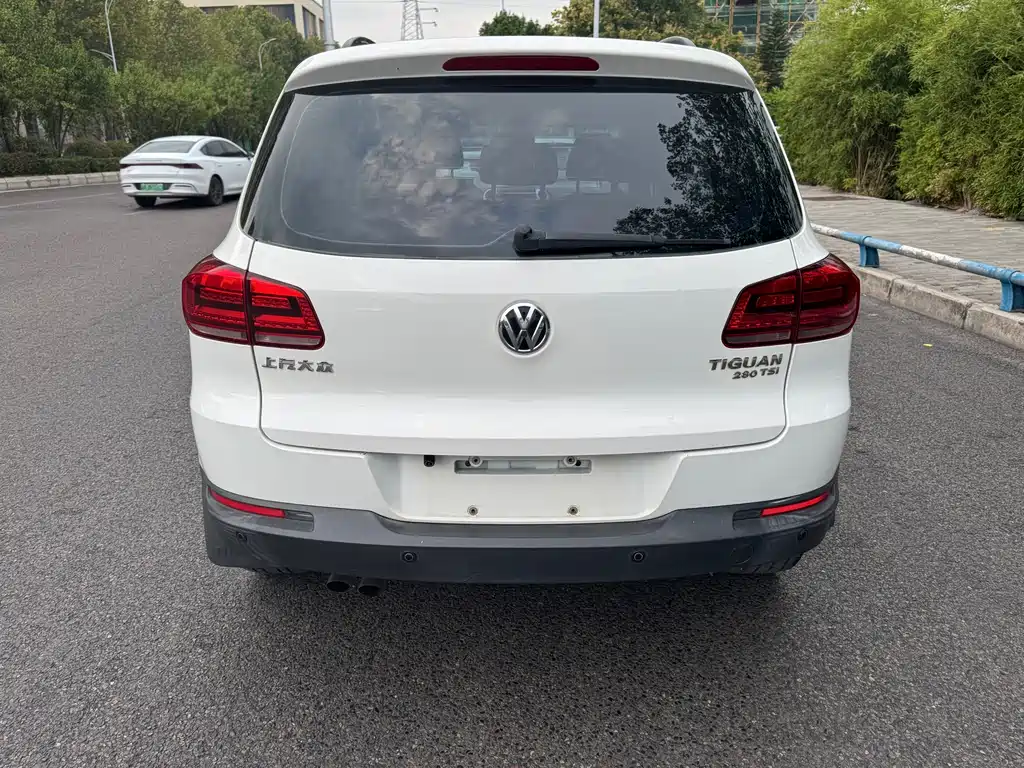 Volkswagen Tiguan — миниатюра 8