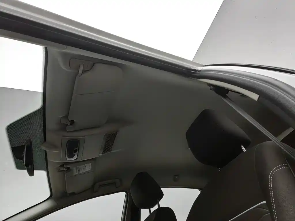 Ford Fiesta — миниатюра 14