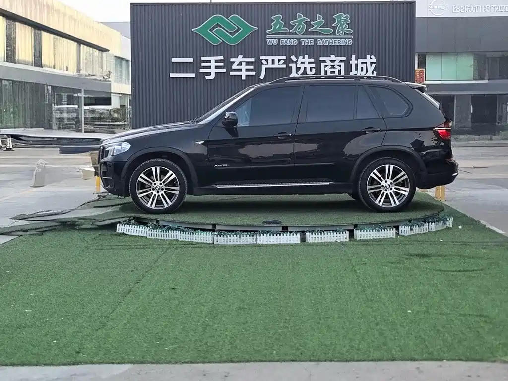 BMW X5 (Import) — миниатюра 2
