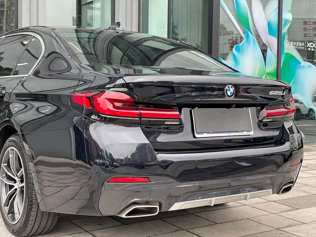 BMW 5 Series 5 2022 525Li M Sport