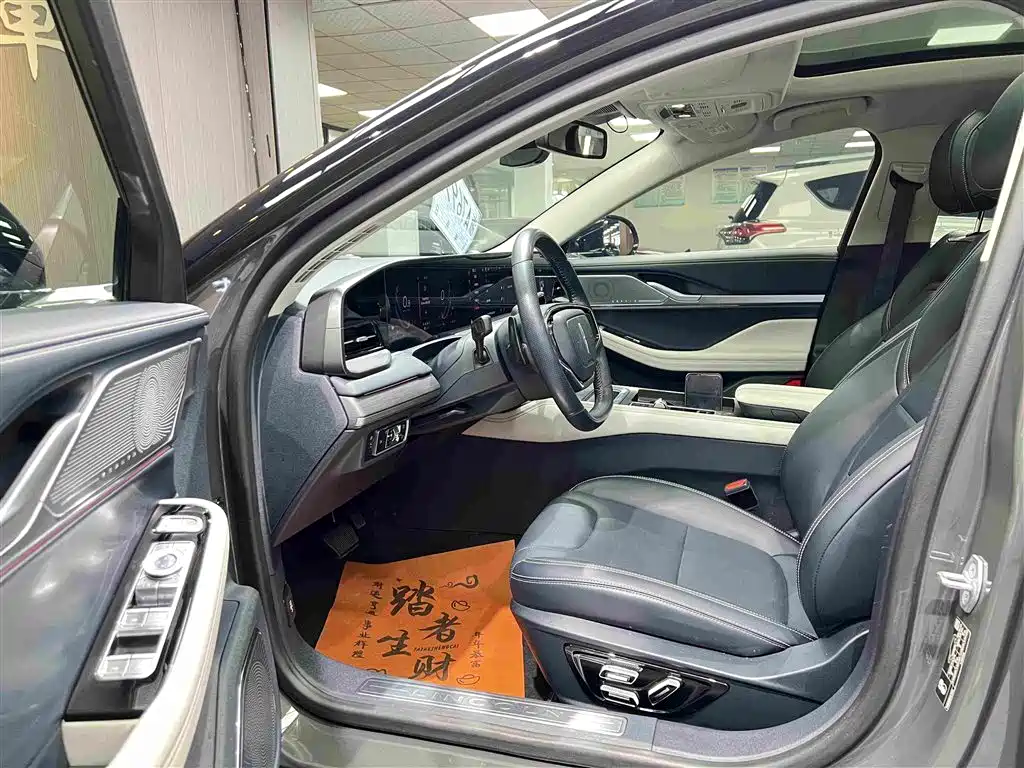 Lincoln Z — миниатюра 12