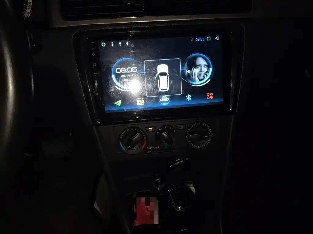 Skoda Rapid — миниатюра 9