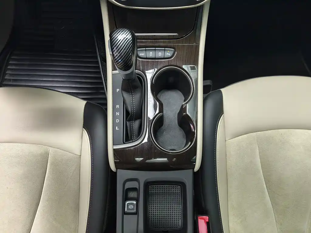 Buick Verano — миниатюра 19