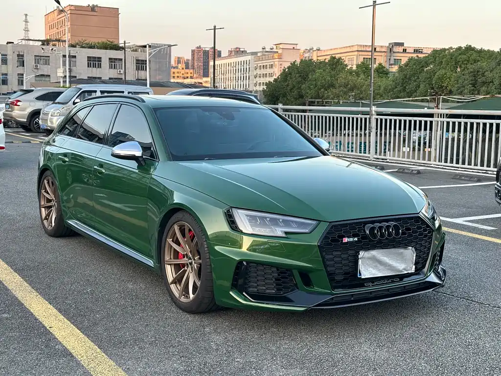 Audi RS 4 — миниатюра 3