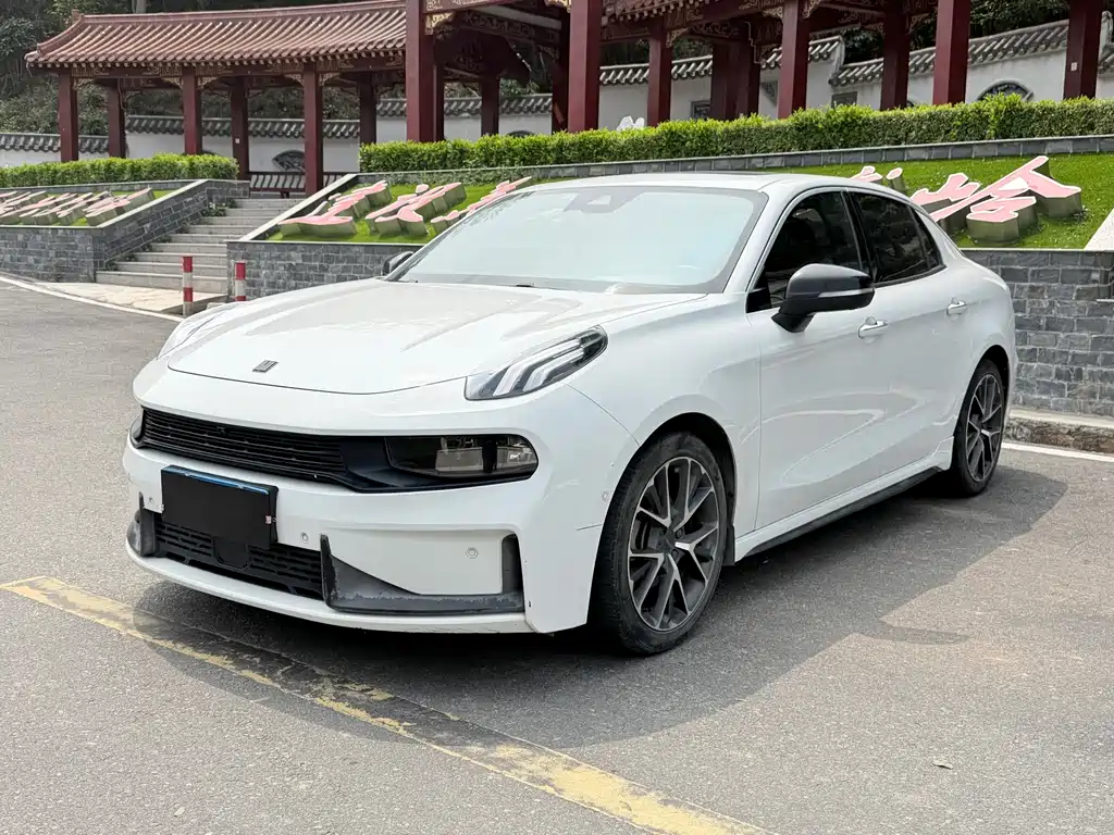 Lynk & Co 03 2019
