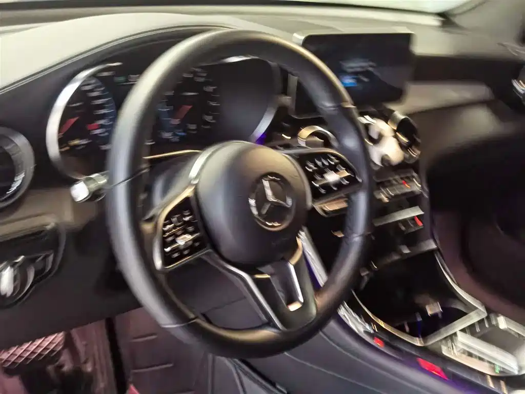 Mercedes-Benz GLC 2023 GLC 260 4MATIC SUV