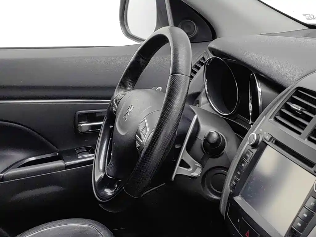 Peugeot 4008 (Import) — миниатюра 22