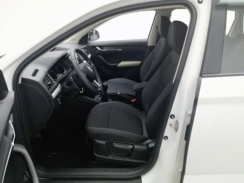 Skoda Kamiq — миниатюра 10